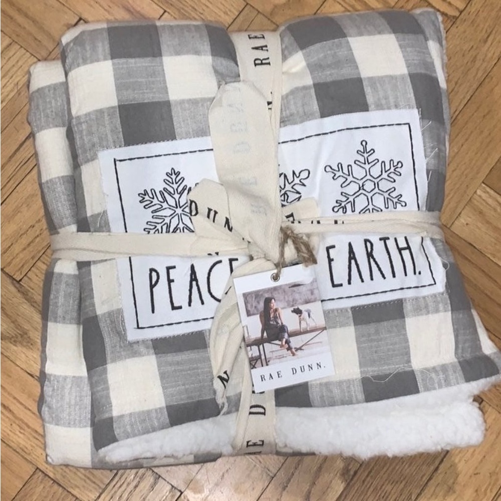 NEW Rae Dunn Peace On Earth Buffalo Check Sherpa Throw Blanket Christmas